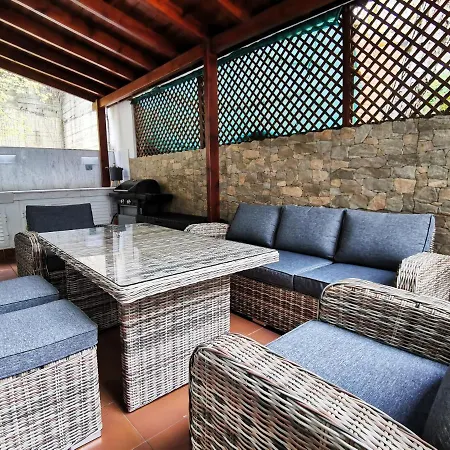 בית נופש Phaedrus Living: Luxury Maisonette